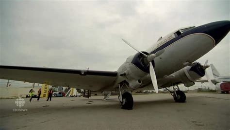 the breitling dc 3's stop in toronto|Oldest plane to circumnavigate the globe touches down in Toronto.